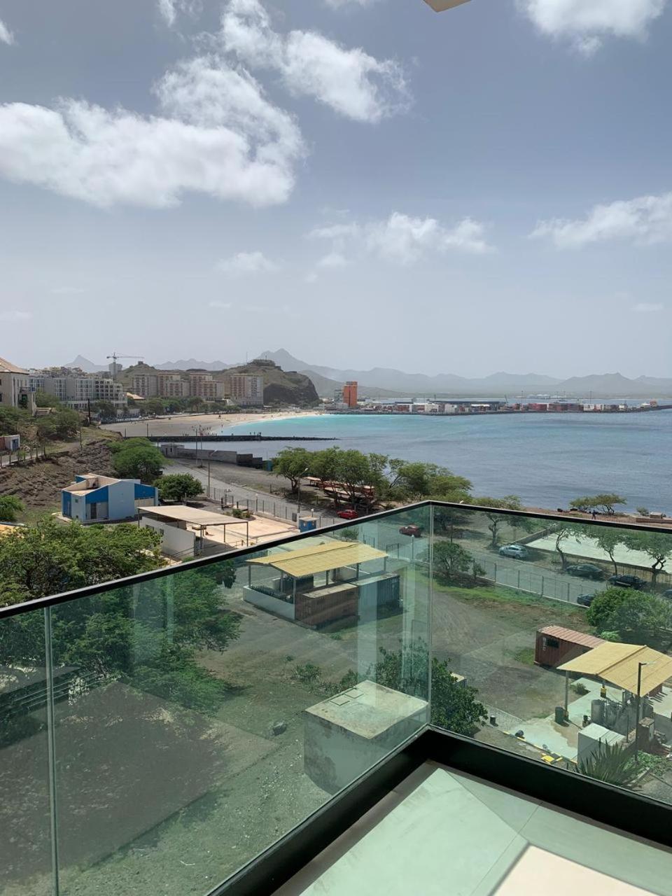 Apartamento Deluxe Santa Filomena 明德卢 外观 照片