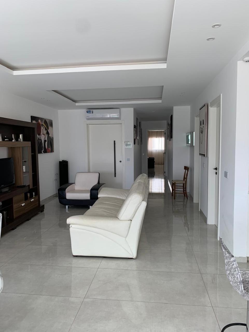 Apartamento Deluxe Santa Filomena 明德卢 外观 照片