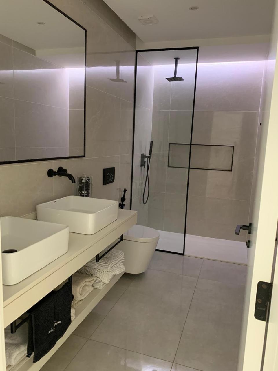 Apartamento Deluxe Santa Filomena 明德卢 外观 照片